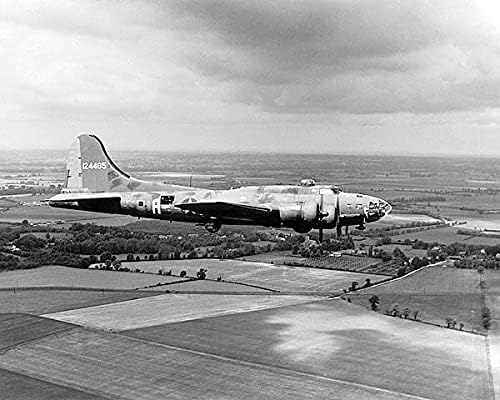 A Boeing B-17 Memphis Belle, a Repülés Anglia 11x14 Ezüst-Halogenid-Fotó Nyomtatás