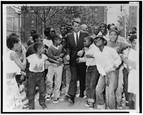 HistoricalFindings Fotó: Főügyész, Robert Kennedy,Afro-Amerikai Gyermek,Morningside Közösség